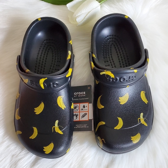 Crocs Bistro Graphic Cloc Banana 🍌 Brand New With Tags Size w7/m5. - Picture 2 of 9